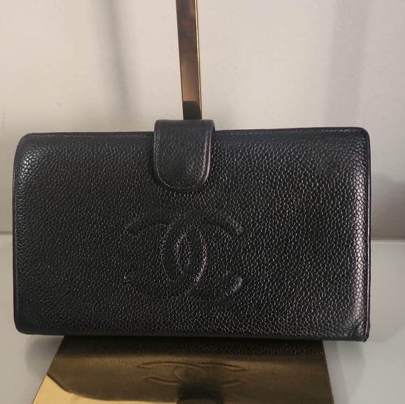 CHANEL CC Caviar *Bad Snap* - Picture 1 of 7